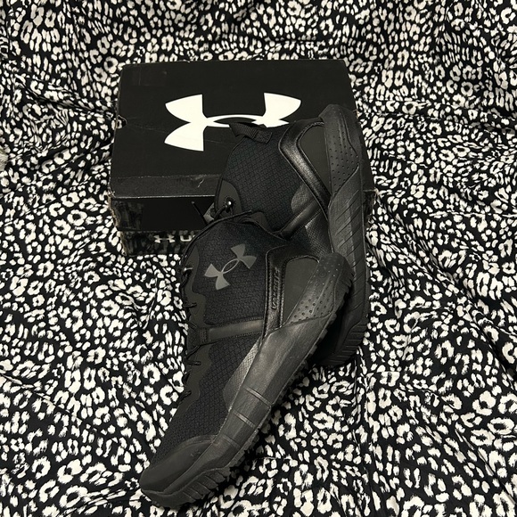 UA Micro G valsetz tactical boot - Picture 5 of 10